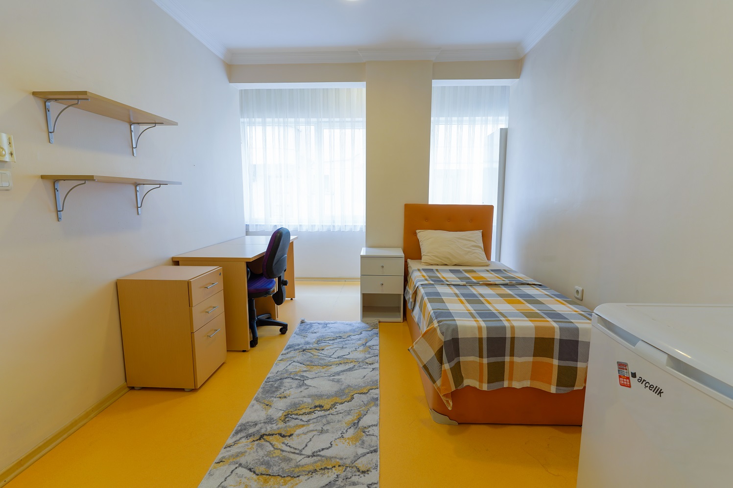 Anıtkent Kız Yurdu, kız yurdu, öğrenci yurdu, güvenli kız yurdu, konforlu yurt, üniversite yurdu, kız öğrenci yurdu, modern yurt, yurt konaklama, yurt odaları, öğrenci konaklama, yurtta yaşam, yurt hizmetleri, öğrenci yurtları, kampüse yakın yurt, yurt fiyatları, yurt rezervasyonu, kız yurdu kayıt, yurt başvurusu, yurt imkanları, öğrenci sosyal yaşam, güvenli yurt ortamı, öğrenci dostu yurt, yurt yemek hizmeti, yurt odası seçenekleri, tek kişilik yurt odası, çift kişilik yurt odası, üç kişilik yurt odası, yurt temizlik hizmeti, yurt etkinlikleri, yurt spor alanları, yurt kütüphanesi, yurt çalışma salonu, 24 saat güvenlik yurt, yurt personeli, uygun fiyatlı yurt, yurt sosyal imkanlar, kız öğrenci konaklama, öğrenci yurdu avantajları